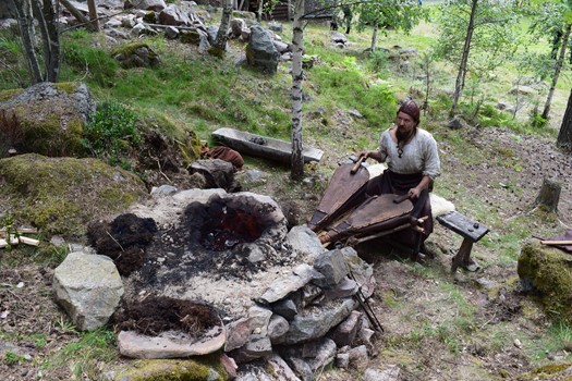 Framställning av järn i blästugn från Årsunda viking